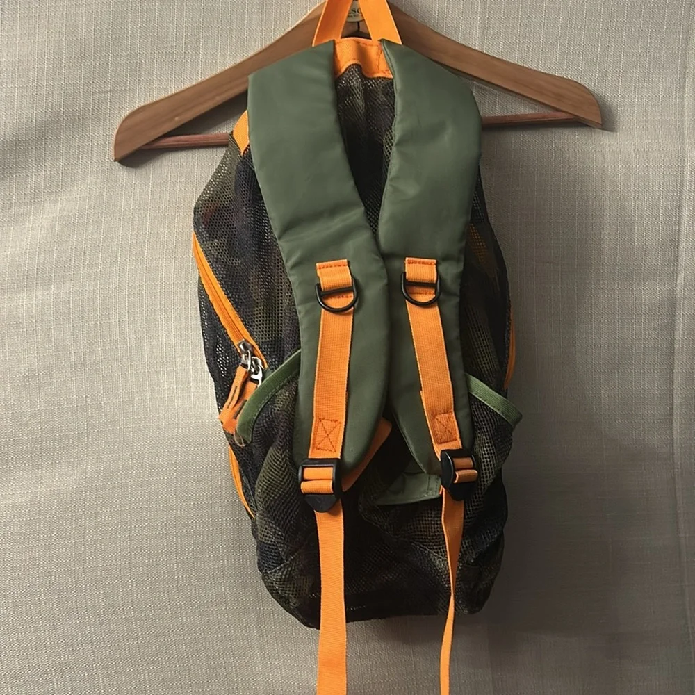 Austin Trading Co. camo mesh backpack